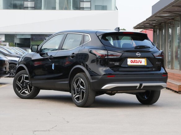 2026 Nissan Qashqai II Рестайлинг 2, чёрный - вид 2