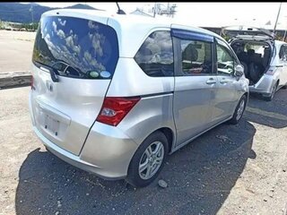 2009 Honda Freed I, серебристый, 950000 рублей, вид 2