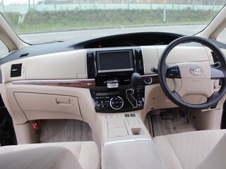 2013 Toyota Estima III Рестайлинг 2, чёрный, 1900000 рублей, вид 2