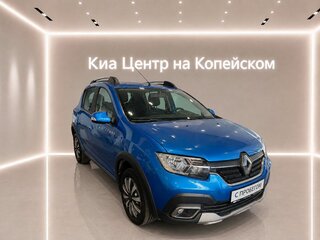 2018 Renault Sandero Stepway II Рестайлинг, синий, 1195000 рублей, вид 2