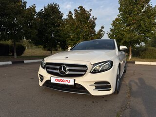 2017 Mercedes-Benz E-Класс 200 V (W213, S213, C238), белый, 4150000 рублей, вид 3