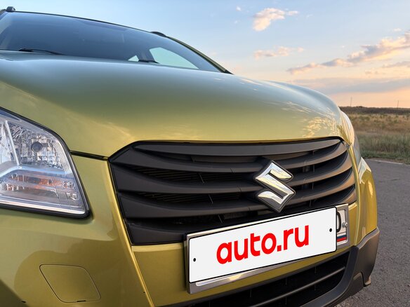 2014 Suzuki SX4 II (S-Cross), зелёный - вид 15