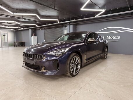 2019 Kia Stinger I, синий, 2299000 рублей, вид 1
