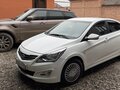 2016 Hyundai Solaris I Рестайлинг, белый, 900000 рублей