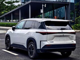 2025 Toyota bZ3X 50 kWh, белый, 2256620 рублей, вид 4