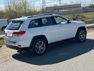 2013 Jeep Grand Cherokee IV (WK2) Рестайлинг, белый, 1790000 рублей, вид 2