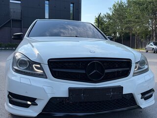 2011 Mercedes-Benz C-Класс 300 III (W204) Рестайлинг, белый, 1999999 рублей, вид 4