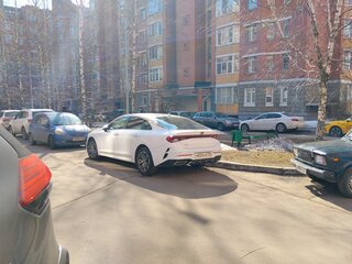 2021 Kia K5 III, белый, 1900000 рублей, вид 3