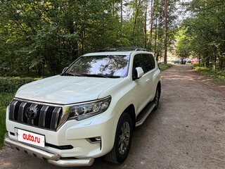 2020 Toyota Land Cruiser Prado 150 Series Рестайлинг 2, белый, 5999000 рублей, вид 2