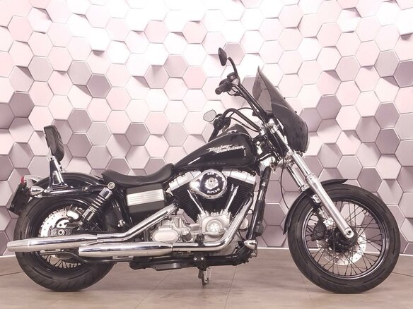 2008 Harley-Davidson Street Bob, чёрный, 677000 рублей - вид 2