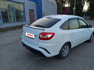 2017 Lada (ВАЗ) Granta I, белый, 400000 рублей, вид 2