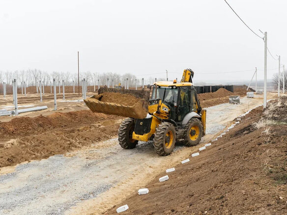 2011 JCB 4CX, жёлтый, 5000000 рублей - вид 2
