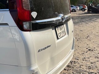 2014 Toyota Esquire I, белый, 1700000 рублей, вид 5