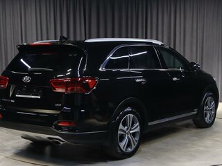 2018 Kia Sorento III Prime Рестайлинг, чёрный, 2399000 рублей, вид 2