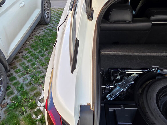 2016 Lexus RX 200t IV, белый, 3200000 рублей - вид 18