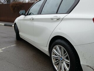 2013 BMW 1 серии 116i II (F20/F21), белый, 1100000 рублей, вид 4
