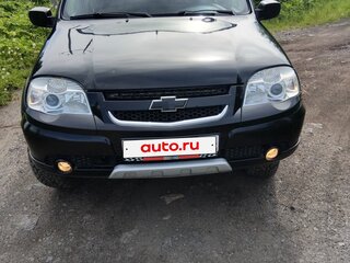 2009 Chevrolet Niva I Рестайлинг, чёрный, 340000 рублей, вид 1