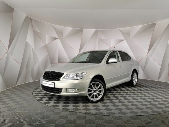 2011 Skoda Octavia II (A5) Рестайлинг, жёлтый