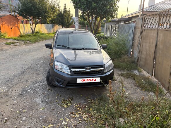 2015 Lada (ВАЗ) Granta I, серебристый, 290000 рублей - вид 3