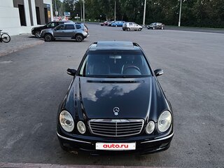 2004 Mercedes-Benz E-Класс 320 III (W211, S211), чёрный, 750000 рублей, вид 3
