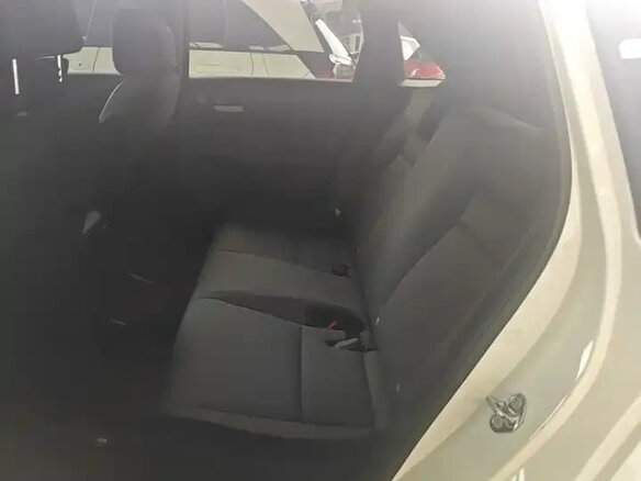 2023 Honda Fit IV Рестайлинг, белый, 1230000 рублей - вид 15