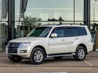 Mitsubishi Pajero IV Рестайлинг 2