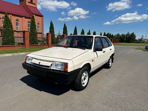 1988 Lada (ВАЗ) 2109, белый, 475000 рублей - вид 3
