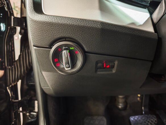 2017 Volkswagen Multivan T6, чёрный - вид 30