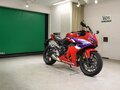 2025 Honda CB 650R, красный, 1020000 рублей - вид 3
