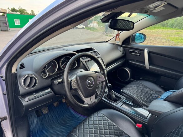 2007 Mazda 6 II (GH), фиолетовый, 650000 рублей - вид 8