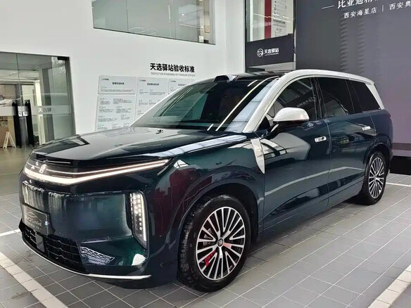 2026 BYD Datang, зелёный, 8500000 рублей