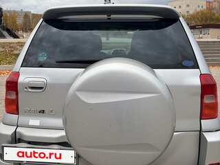 2002 Toyota RAV4 II (XA20), серебристый, 600000 рублей, вид 4