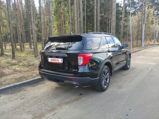 2023 Ford Explorer VI, чёрный, 2420000 рублей, вид 4