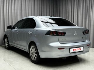 2011 Mitsubishi Lancer X Рестайлинг, серебристый, 659000 рублей, вид 4