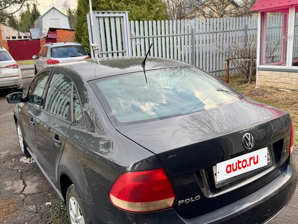 2013 Volkswagen Polo V, серый - вид 6