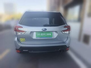 2020 Subaru Forester V, серебристый, 2200000 рублей, вид 4