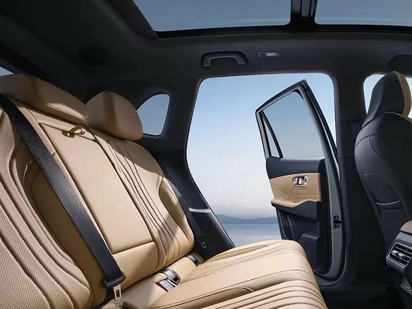 2026 Geely EX5 Гибрид EM-i, серый, 3669990 рублей - вид 18