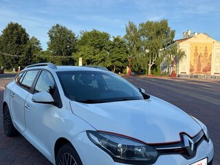 2014 Renault Megane III Рестайлинг 2, белый, 900000 рублей, вид 3