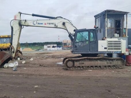 2018 Terex TX220LC, голубой, 5500000 рублей, вид 3