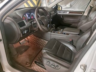 2015 Volkswagen Touareg II Рестайлинг, белый, 2110000 рублей, вид 3