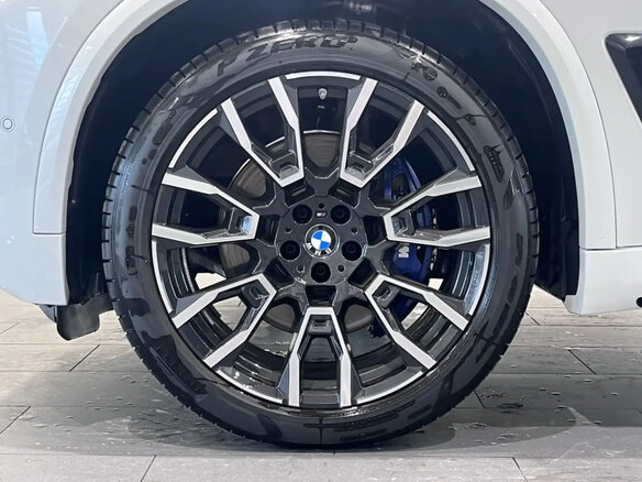 2025 BMW X5 40i IV (G05/G18) Рестайлинг, белый, 15290000 рублей - вид 17