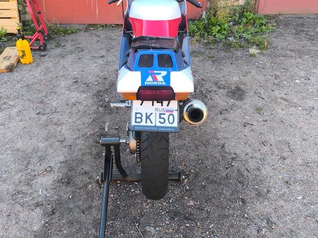 1987 Honda VFR 400, белый, 170000 рублей, вид 3