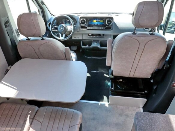 2023 Mercedes-Benz Sprinter, серебристый, 9800000 рублей - вид 23