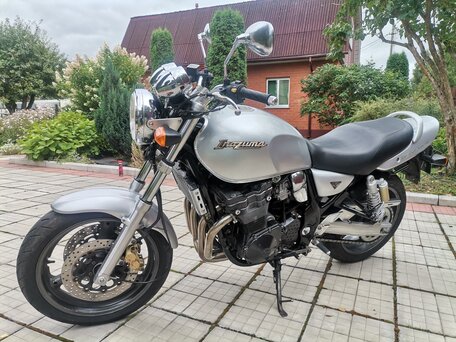 1998 Suzuki GSX 400 Inazuma, серебристый, 350000 рублей, вид 4