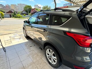 2019 Ford Escape III Рестайлинг, серый, 1850000 рублей, вид 4