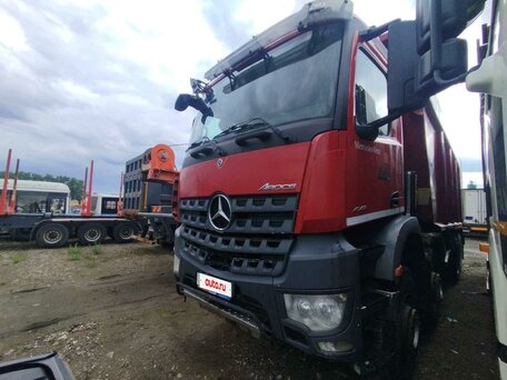 2021 Mercedes-Benz Arocs, красный, 9627300 рублей, вид 1
