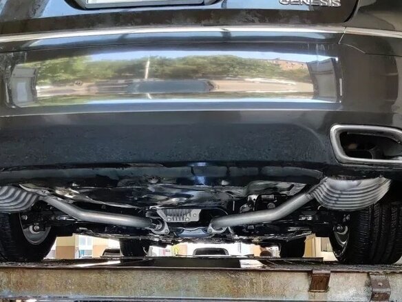 2013 Hyundai Genesis I Рестайлинг, коричневый, 1480000 рублей - вид 6