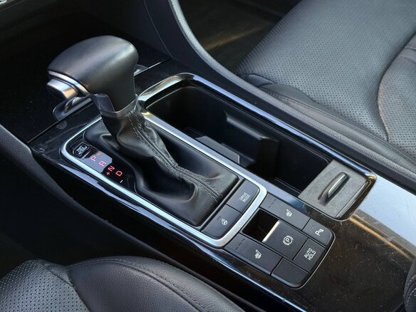 2017 Kia Optima IV, белый, 1630000 рублей - вид 17