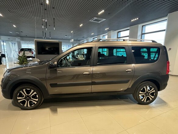 2026 Lada (ВАЗ) Largus Cross I Рестайлинг, коричневый, 2042000 рублей - вид 2
