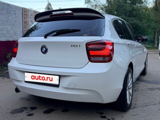 2013 BMW 1 серии 116i II (F20/F21), белый, 1030000 рублей, вид 4